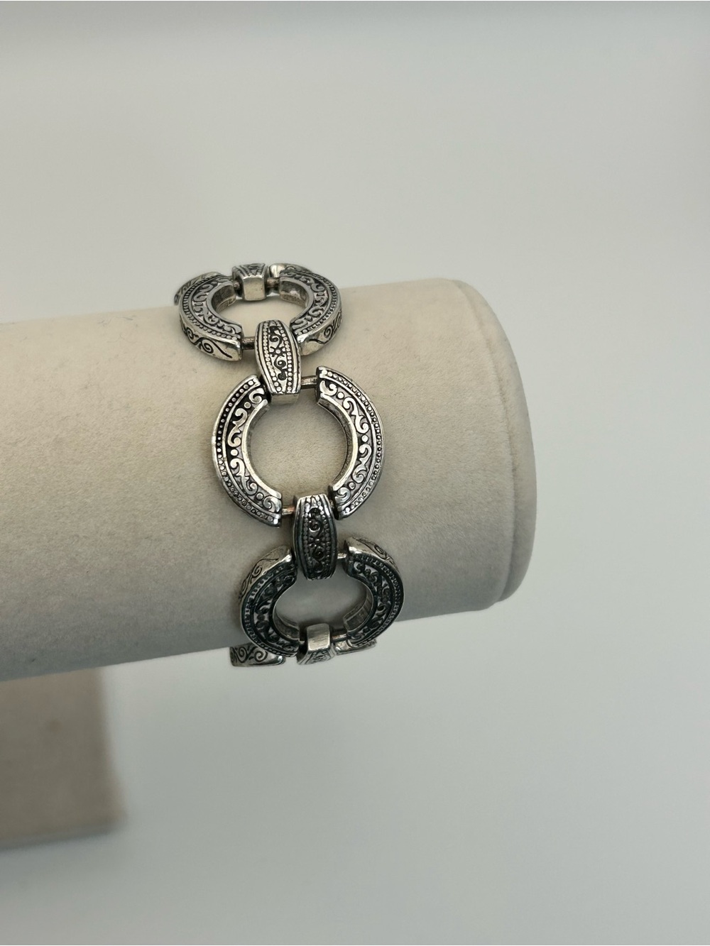 Brighton Central Park Bracelet Silver Plated Round Link 8" Toggle - Picture 11 of 11